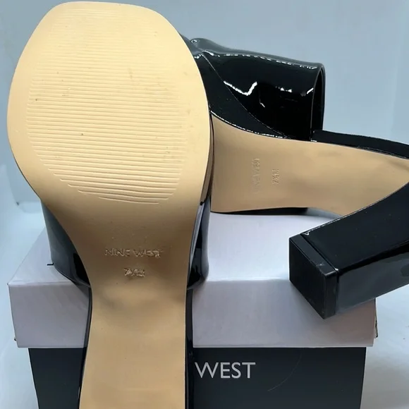 Nine West Black Patton Slip On Shoes with with 4” Heels - Picture 5 of 5